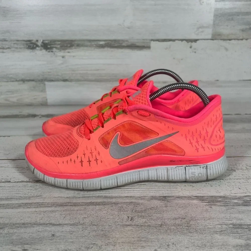 Nike Women's Punch Pink Free Run Training Shoes Size 9.5_2